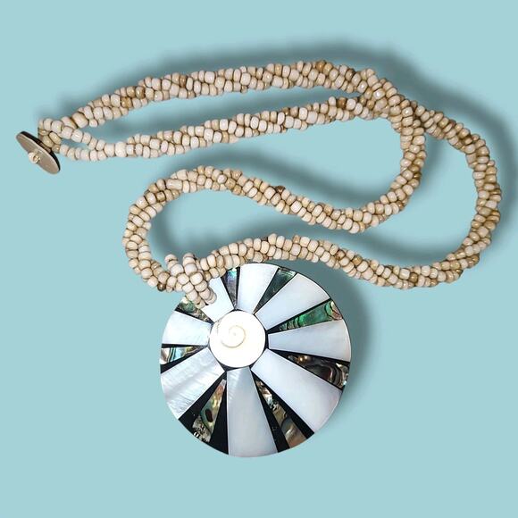 Vintage Statement Necklace Mother of Pearl Abalone Inlay Spiral Shell Pendant - Picture 3 of 7